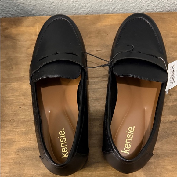 Kensie Black Penny Loafers size 10 NEW - Picture 4 of 7